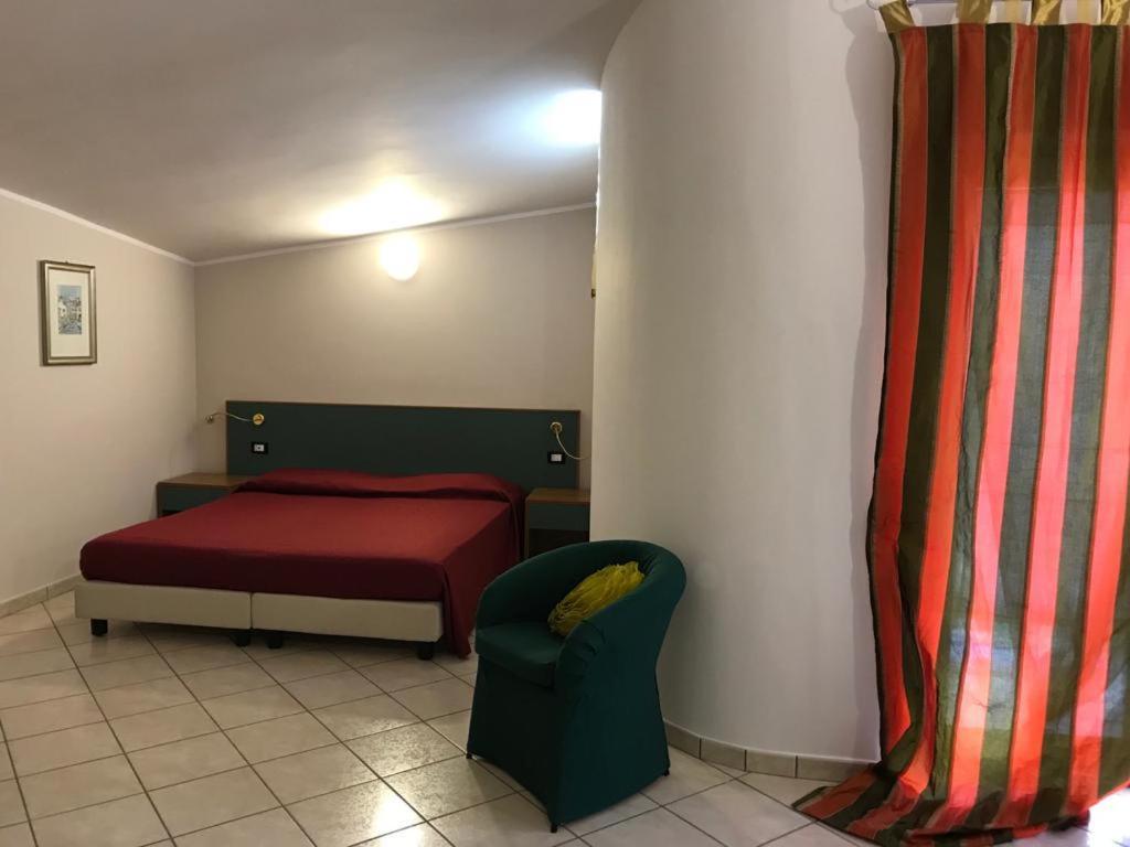 Hotel Ristorante Paradiso Albanella Eksteriør billede